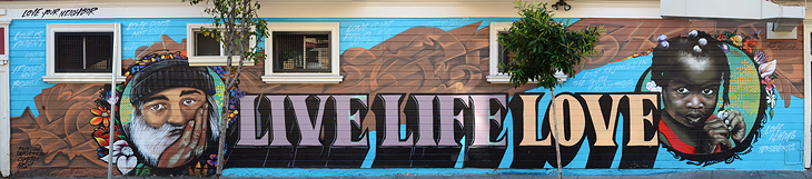 Love Your Neighbor mural by Camer1, Fasm