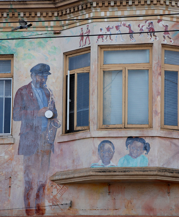 Tuzuri Watu mural by Brooke Francher