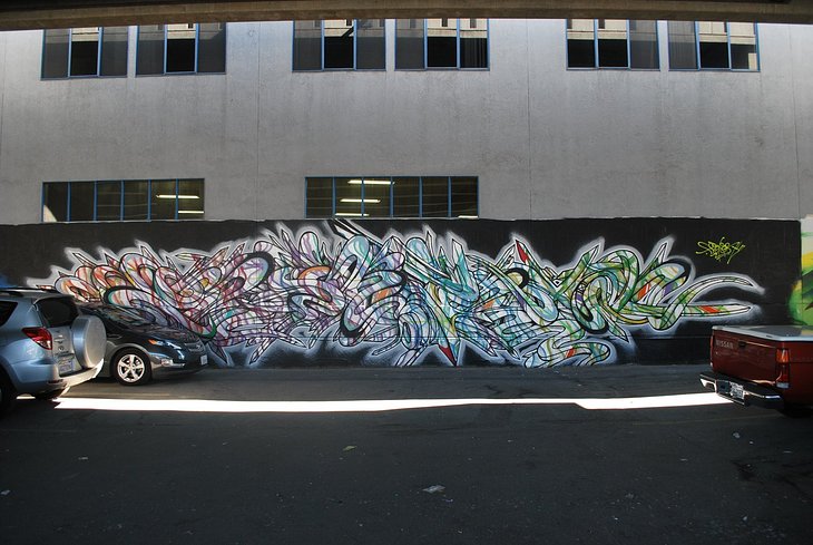 Untitled mural by Ricardo Richey (Apexer)