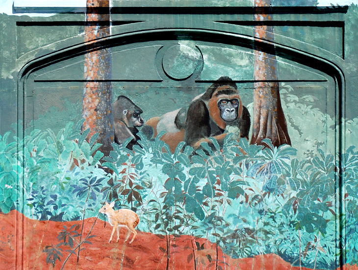 Untitled mural by Lou Silva