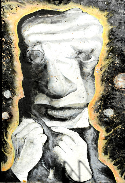 Mojo Man mural by Kenneth Huerta