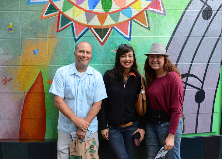 Humming With Life mural by Johanna Poethig